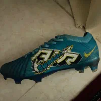 کفش چمنی سایز ۴۰