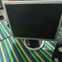 کیس و مانیتور کامپیوتر