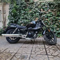 هیوسانگ آکویلا آکوئیلا ۱۴۰۲ در حد صفر مشکی هارلی|موتورسیکلت|تهران, نیروی هوایی (پیروزی)|دیوار