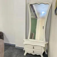 اینه و کنسول