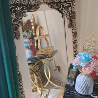 ایینه قدی خیلی تمییز سالم شیک