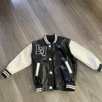 لباس بچگانه