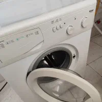 لباسشویی پنج کیلویی تمیز