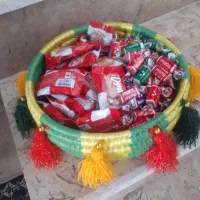 سبدی وتویزه وجاشکلاتی