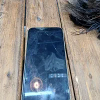 اپل iPhone 11 با حافظهٔ ۱۲۸ گیگابایت
