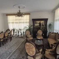 ۱۷۶ متر ۲ خواب ۳نبش طبقه دوم غرق نور ایرانشهر
