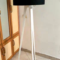 آباژور سه پایه چوبی