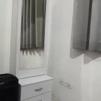 آیینه قدی با کشو