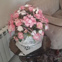 گل وگلدان با پایه سرامیکی نقره ای کاملا سالم|گل مصنوعی|تهران, ابوذر|دیوار