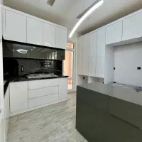 آپارتمان ۱۰۰ متری _ فول _ پشت حاشیه وکیل آباد