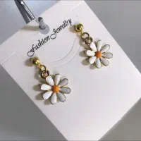 گوشواره بابونه