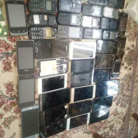 تعدادی گوشی اوراقی