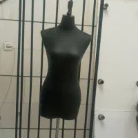 مانکن و قفس مانکن|فروشگاه و مغازه|قروه, |دیوار