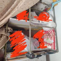 آهنی . چهارپایه آهنی