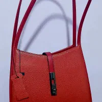 کیف زنانه چرم قرمز مناسب مهمونی شب یلدا