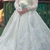 لباس عروس فروشی یا کرایه