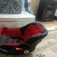 کالسکه و لالایی بچه