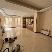 ۱۰۲ متر، دو خواب، تک واحدی، باکس پارکینگ