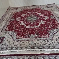 دوعدد فرش نو وتمیز