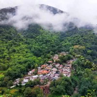 زمین 640 متر15متر بردوکله هنرستان