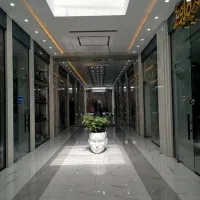 مغازه در لوکس ترین مجتمع تجاری دهدشت((بازار روز))