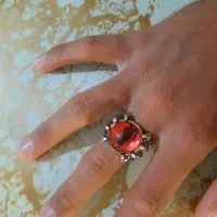 انگشتر طرح چشم اژدهای قرمز