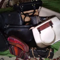 کیف زنانه ۱۰  عدد در حد نو