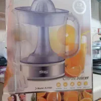 آبمیوه گیری برقی.