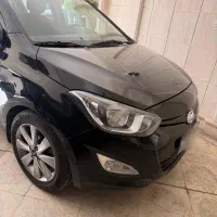 هیوندا i20