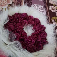 رز روبانی اماده|گل مصنوعی|شیراز, شهرک گلها|دیوار