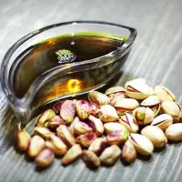 فروش روغن پسته برای ماساژ