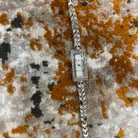 ساعت نقره دوتا نگین افتاده