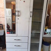 کمد به همراه کتابخانه