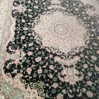 2 عددقالی 9 متری زمینه مشکی