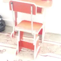 میز تحریر ۷۰۰هزار تا مقطع ابتدایی سالم ومحکم