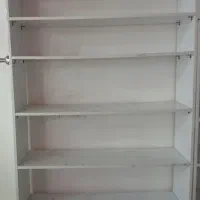 قفسه و ویترین مغازه