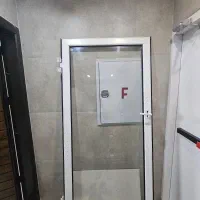 درب آلمینیوم ارزان استفاده نشده