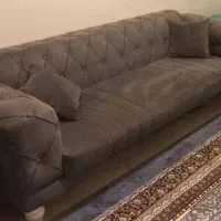فروش فوری مبل سه نفره خاکستری به علت مهاجرت|مبلمان خانگی و میز عسلی|تهران, قلهک|دیوار