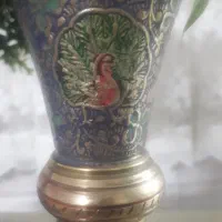 گلدان برنجی قلمکاری عطیقه|کلکسیون اشیاء عتیقه|ساوه, |دیوار