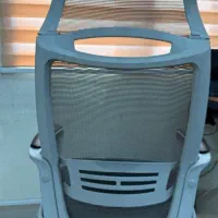 صندلی کارشناسی