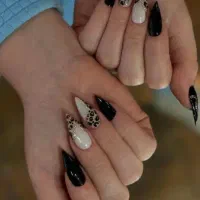 کاشت ناخن با تخفیف ویژه