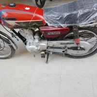 موتور سیکلت پیشتاز،