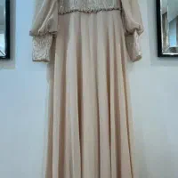 لباس مجلسی|لباس|رشت, نظری|دیوار