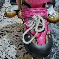 اسکیت چراغدار|دوچرخه، اسکیت، اسکوتر|ورامین, ورامین|دیوار