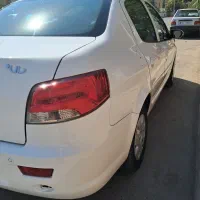 فروش خودرو بی رنگ