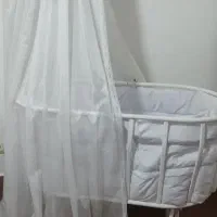 گهواره کنار مادر نو|تخت و صندلی بچه|خرمآباد, |دیوار