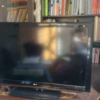 تلویزیون ۴۲ اینیچ ال سی دی