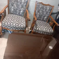 مبل ۴نفره میز وسط سالم  فوری
