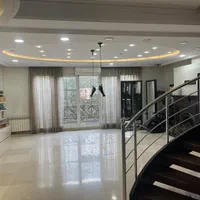 خانه ویلایی ۳ طبقه مستقل پاسداران گل نبی ۴۱۰متربنا|فروش خانه و ویلا|تهران, پاسداران|دیوار