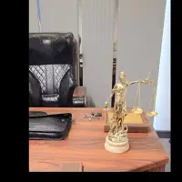 مشاوره و وکالت در زمینه های حقوقی،کیفری،خانواده و.